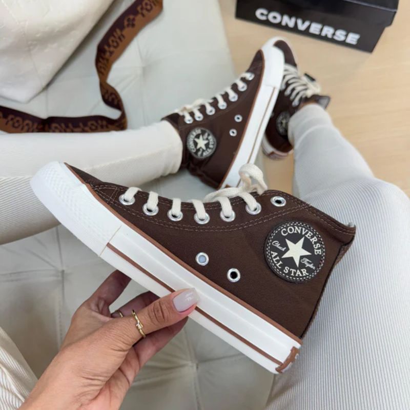 Chuck Taylor All Star Leather Boot Brown