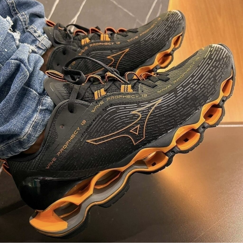 Wave Prophecy 13 Black & Orange