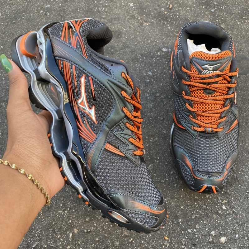 Wave Prophecy 1 Black & Orange