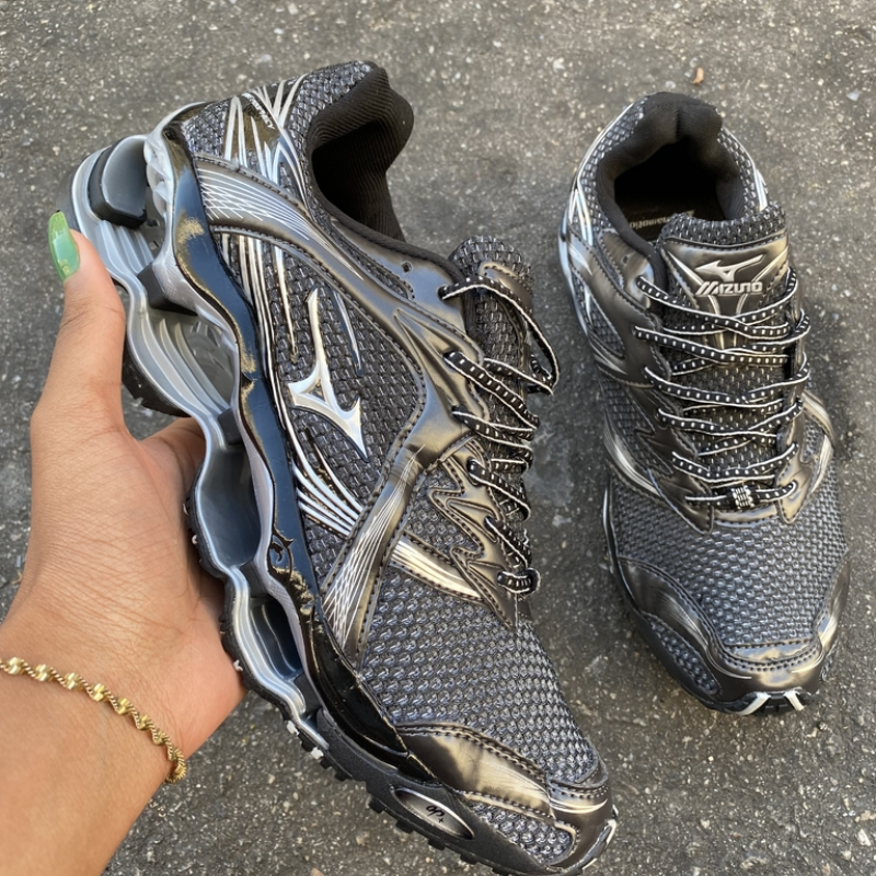 Wave Prophecy 1 Black & Silver