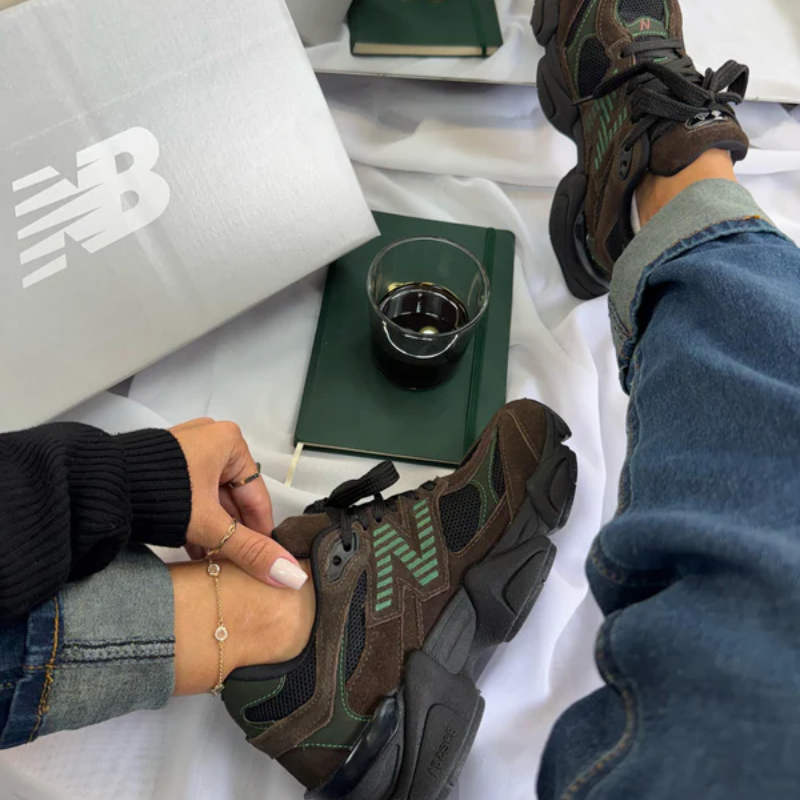 NB 9060 Brown e Green