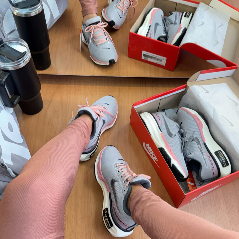 Nike Invincible Run Gray/Pink