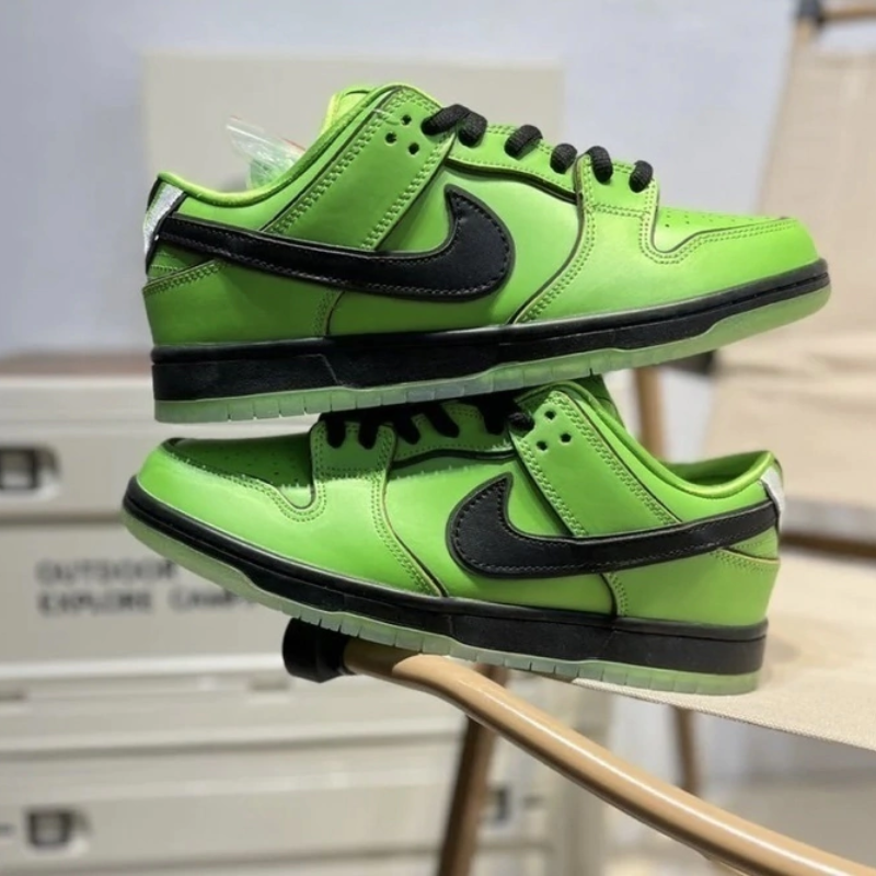 The Powerpuff Girls x Nike SB Dunk Low "Buttercup"