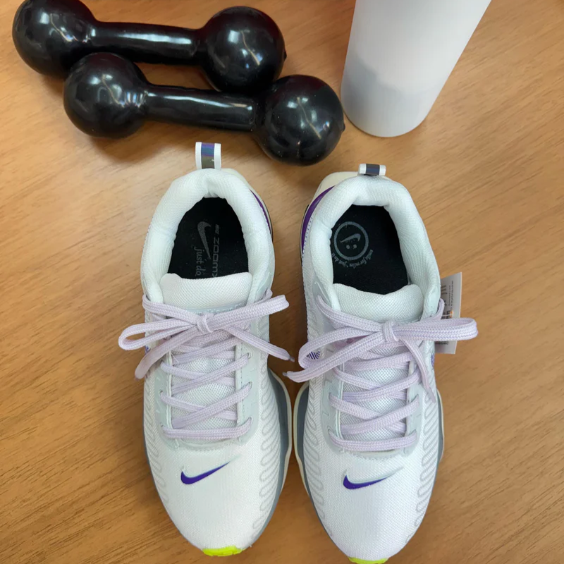 Invencible Run 3 White/Purple