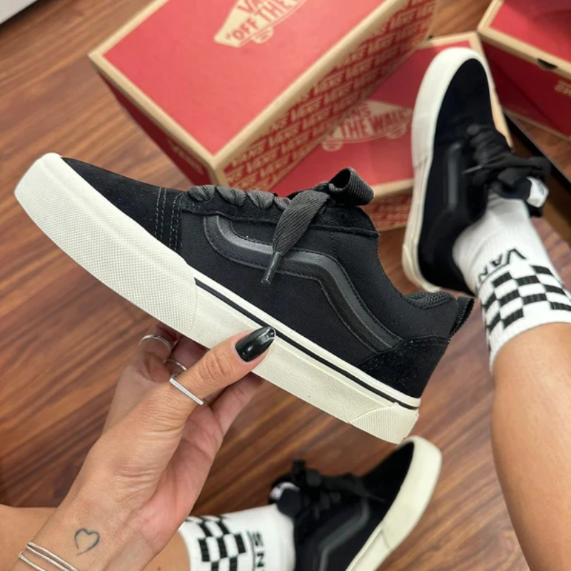 Vans KNU Full Dark