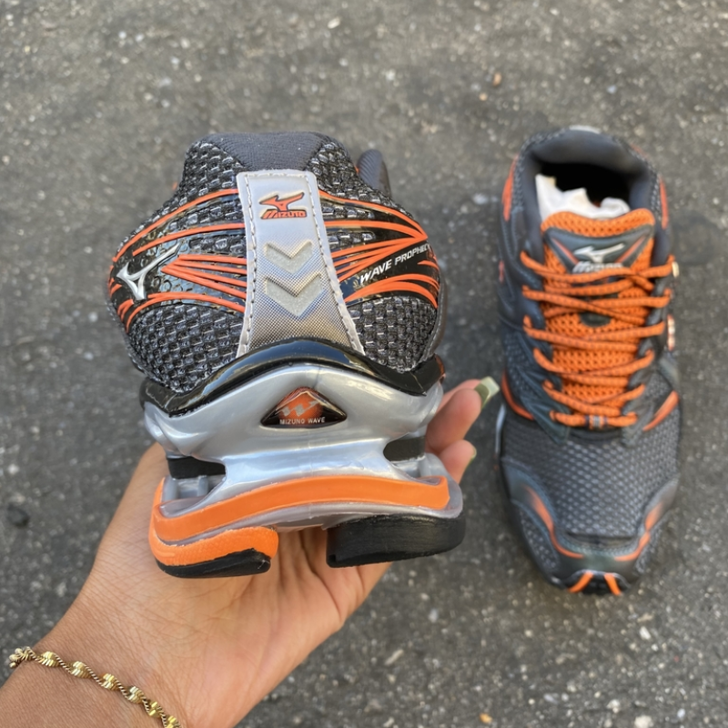 Wave Prophecy 1 Black & Orange