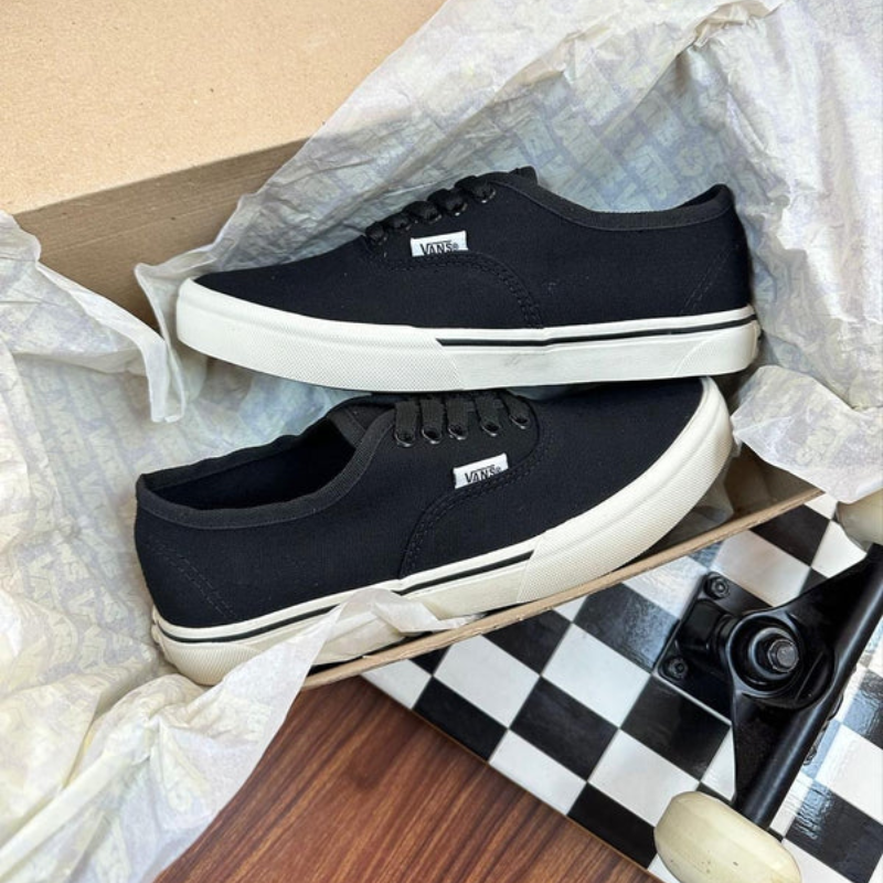 Vans Authentic