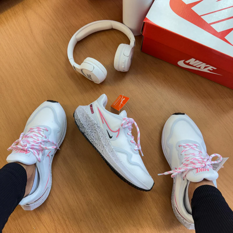 Nike Air Zoom NK 47 White/Pink