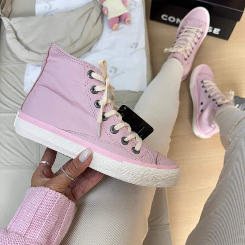 Chuck Taylor All Star Leather Rose