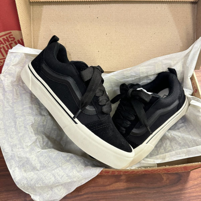 Vans KNU Full Dark