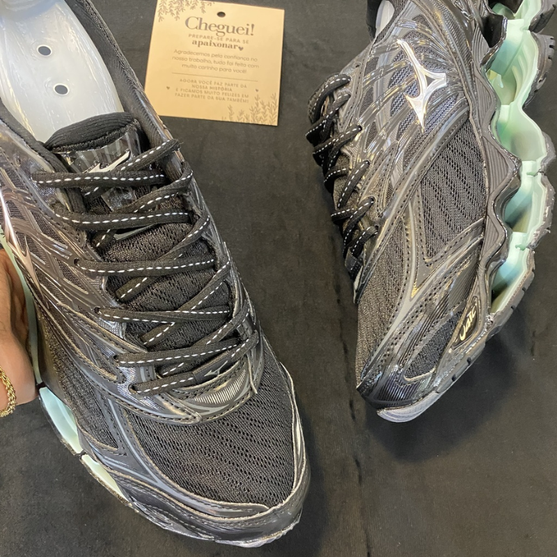 Wave Prophecy 8 Black & Light Blue