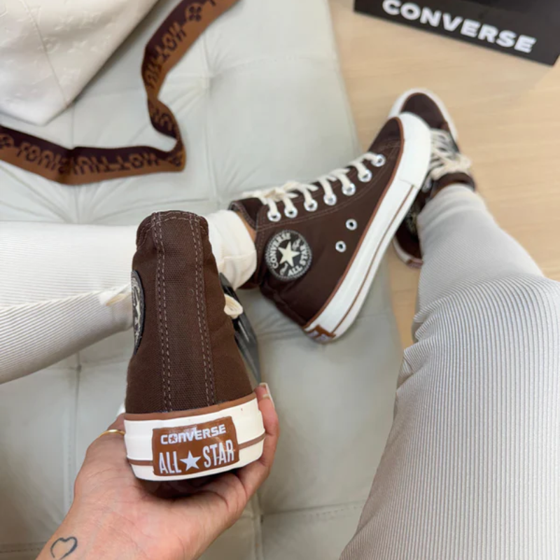 Chuck Taylor All Star Leather Boot Brown