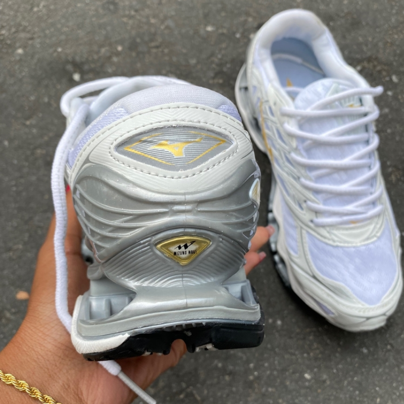 Wave Prophecy 8 White e Gold