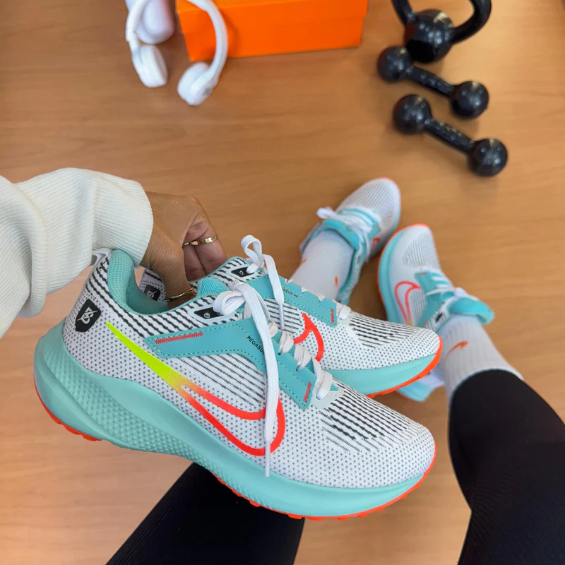 Pegasus 41 White/Blue