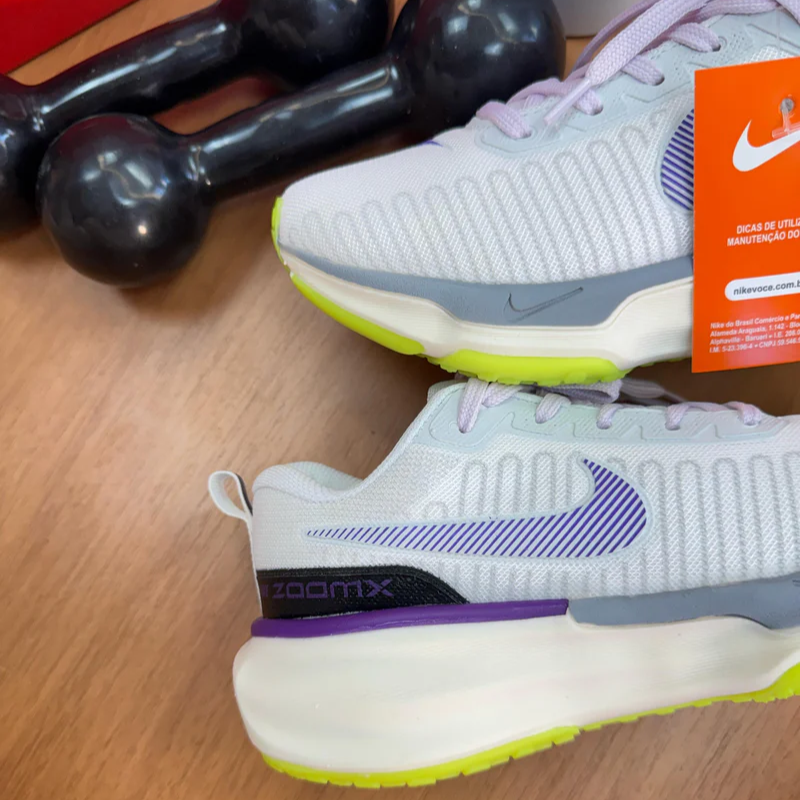 Invencible Run 3 White/Purple