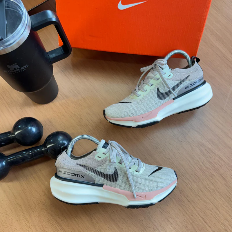 Nike Zoom Invincible Run Nude