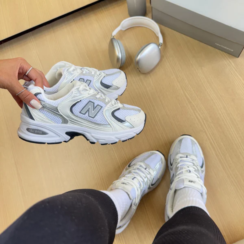 NB 530 White