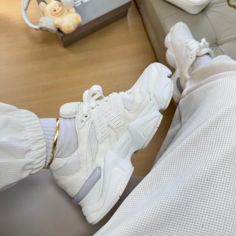 NB 9060 Full White