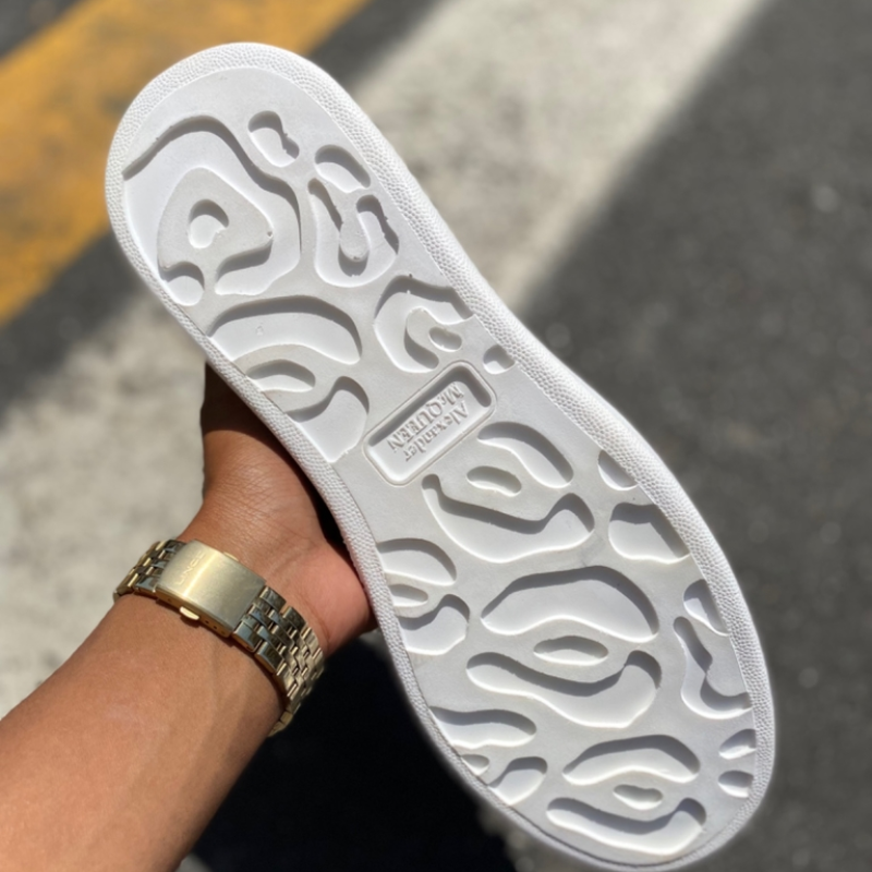 Alexander McQueen White/Black