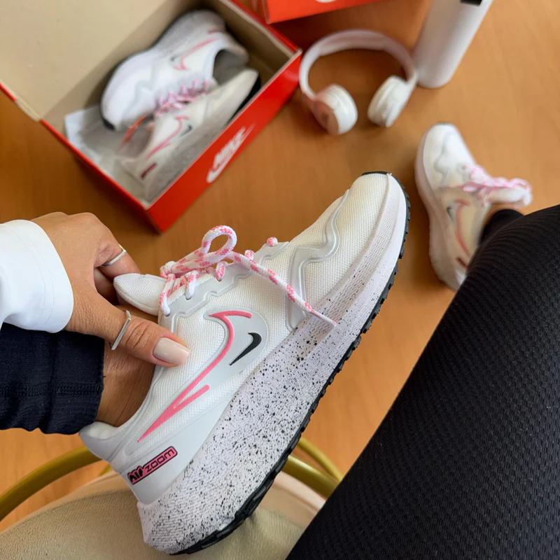Nike Air Zoom NK 47 White/Pink