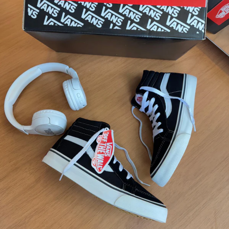 Bota Vans SK8-Hi Preto/Branfo