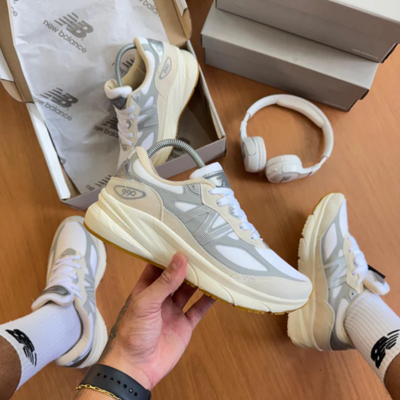 NB 990 White/Silver