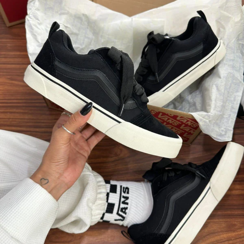 Vans KNU Full Dark