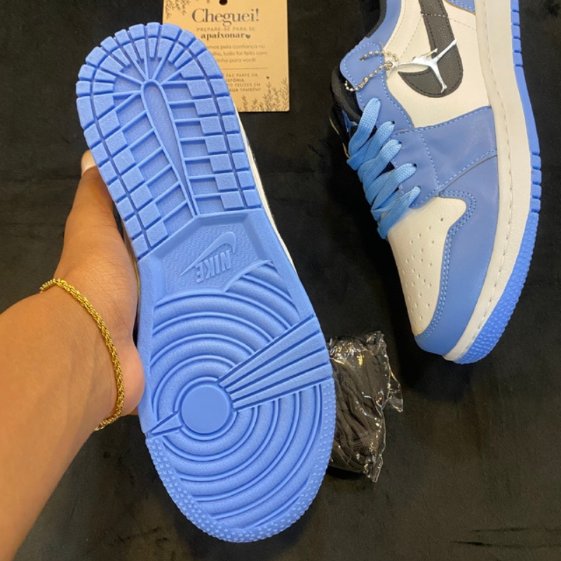 Air Jordan Low Blue Sky
