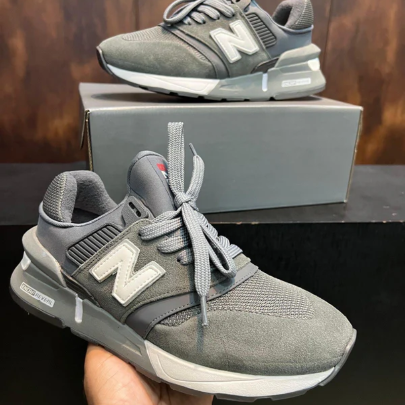 New Balance 997s