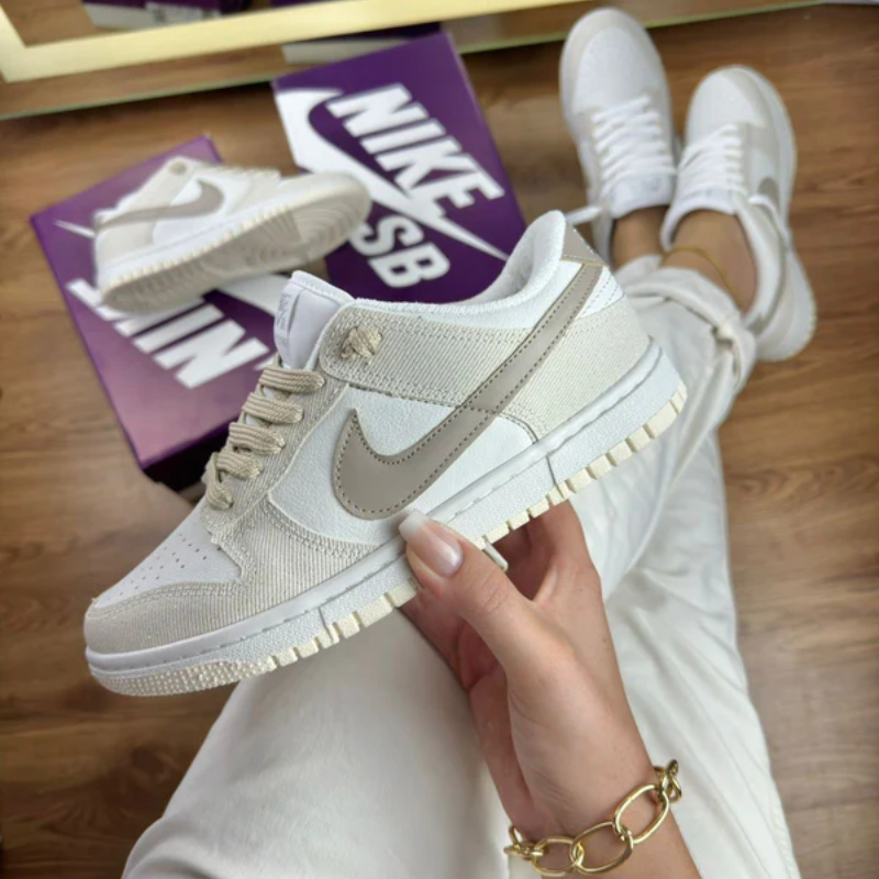 Dunk Low Off-Gray