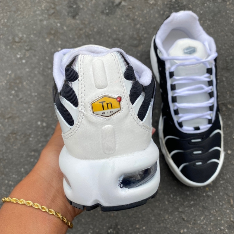Air Max TN Plus "Killer Whale"