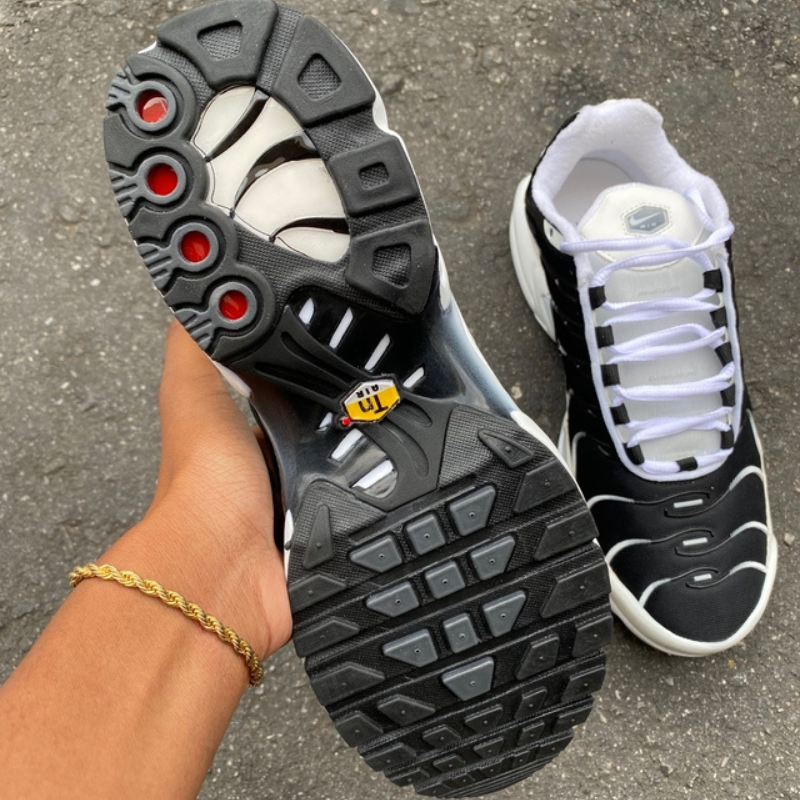 Air Max TN Plus "Killer Whale"
