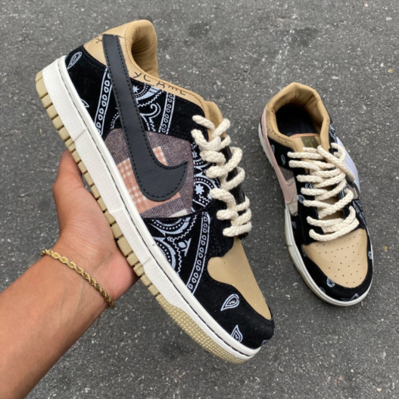 Dunk x Travis Scott "Cactus Jack"