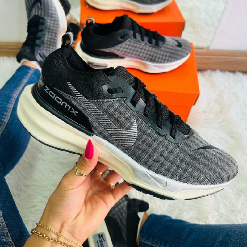 Air Max Zoomx Black & Gray