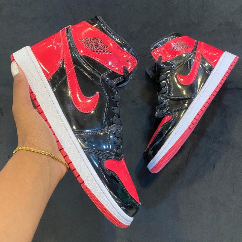 Air Jordan 1 high Red Retro OG Sparkling
