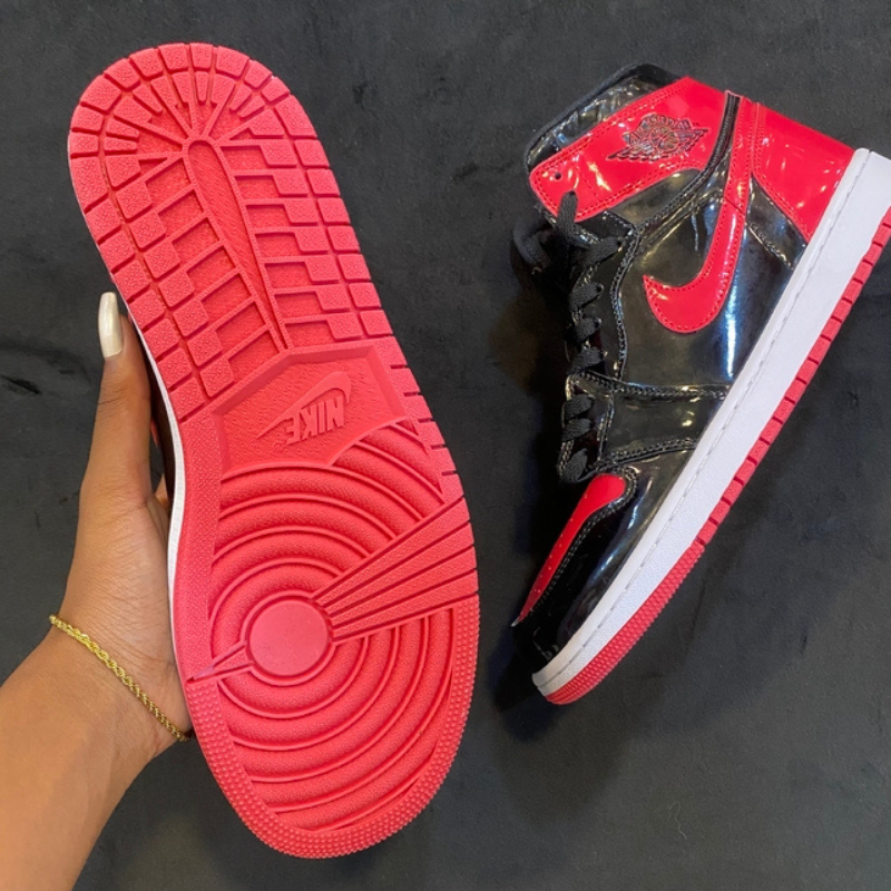 Air Jordan 1 high Red Retro OG Sparkling