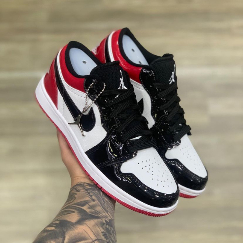 Air Jordan Low Chicado Red & Black