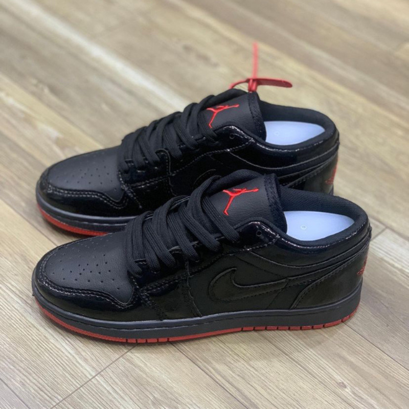 Air Jordan Low Black & Red Brilhante