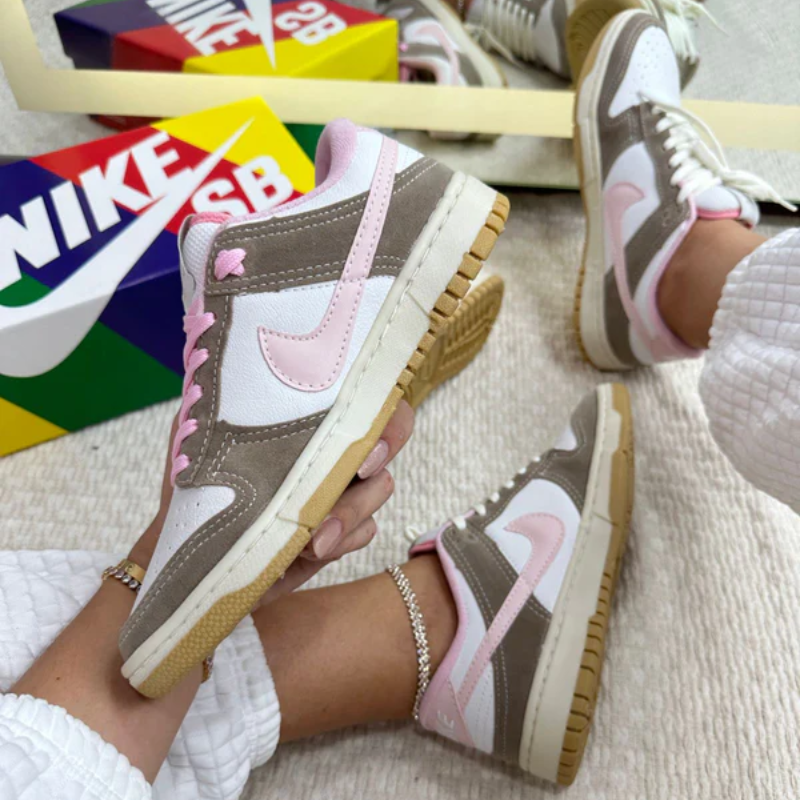 Dunk Low Baby Pink Camurça