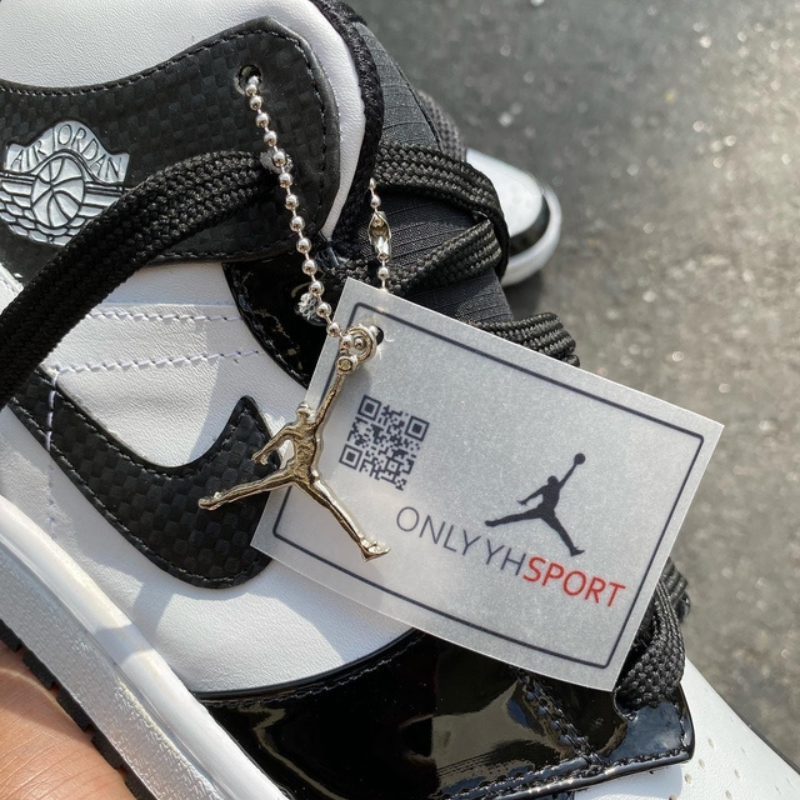 Air Jordan 1 High Panda
