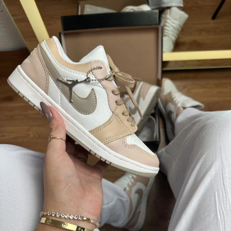 Air Jordan Low