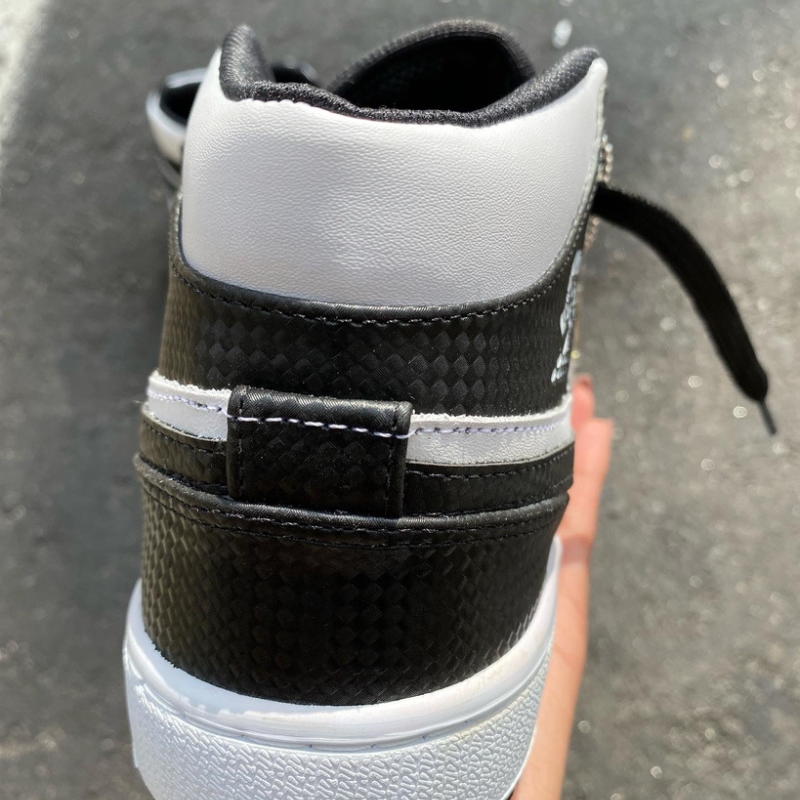 Air Jordan 1 High Panda