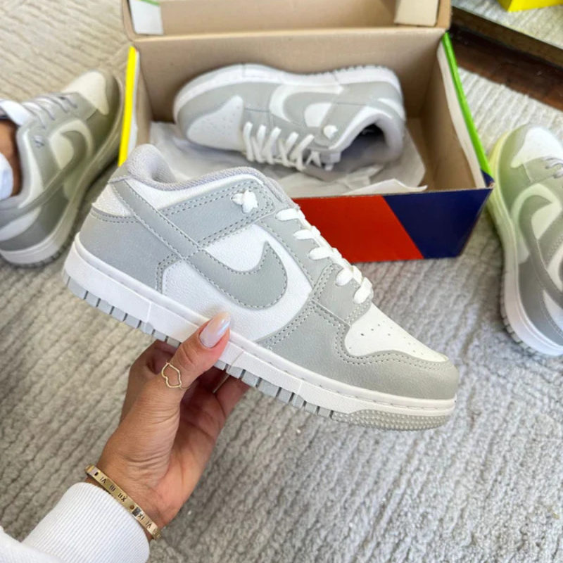 SB Dunk Low Grey