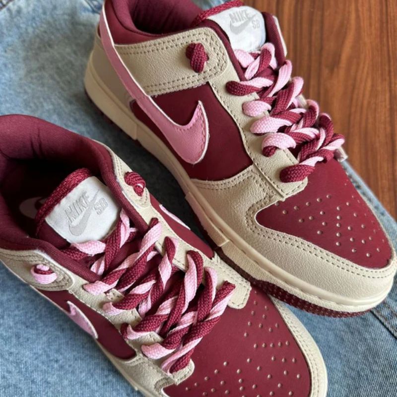 Dunk Low Bordô