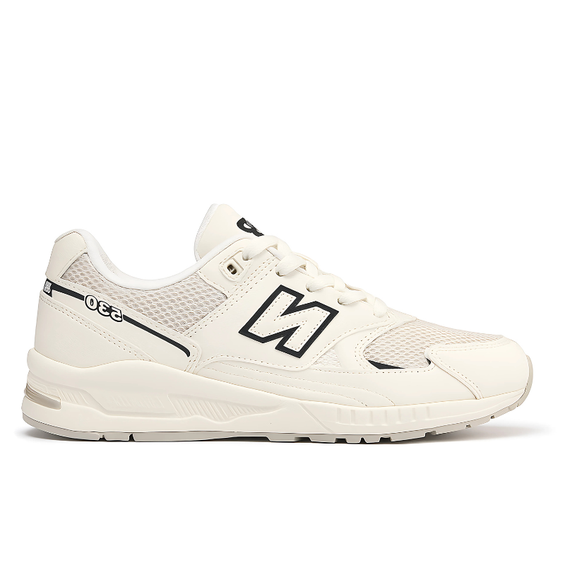 NB 530 Turbo Off/Preto