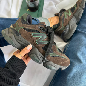 NB 9060 Brown e Green
