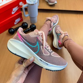 Nike Vomero 17 Pink