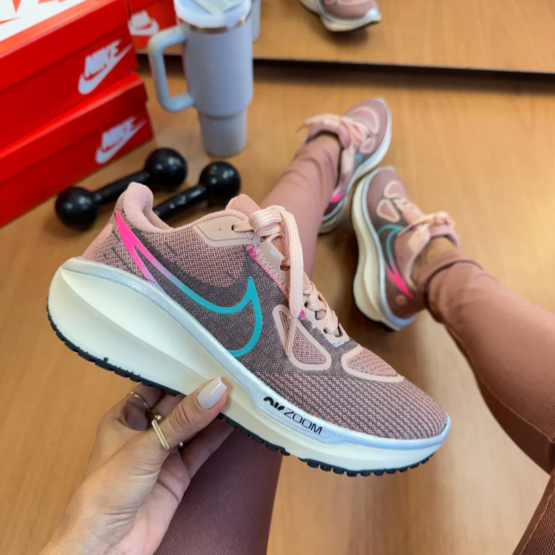 Nike Vomero 17 Pink