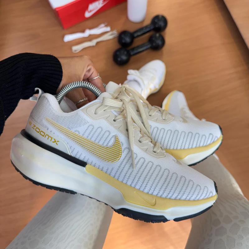 Invencible Run 3 White/Yellow