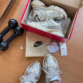 Nike Driwer Off/Gold